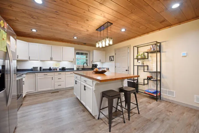 747 Matrix Lane Ellijay, GA 30540