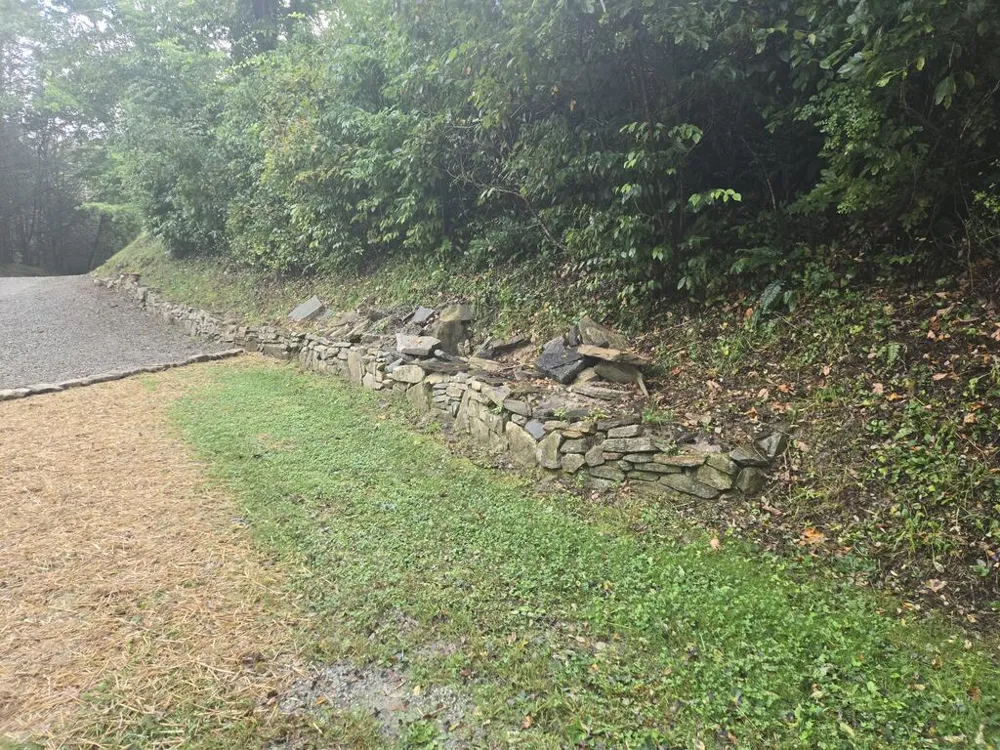 Triangle Road Tuckasegee, NC 28783