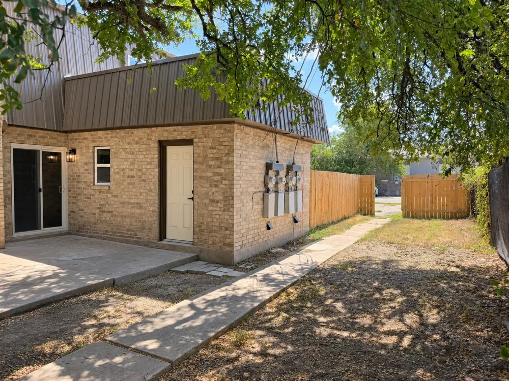 2904 Sweeney Lane #D Austin, TX 78723