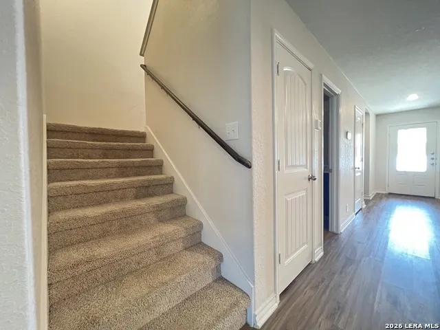 823 Brown Thrasher San Antonio, TX 78253