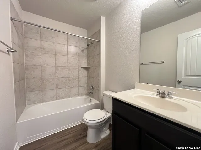 823 Brown Thrasher San Antonio, TX 78253