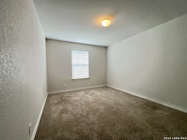 823 Brown Thrasher San Antonio, TX 78253