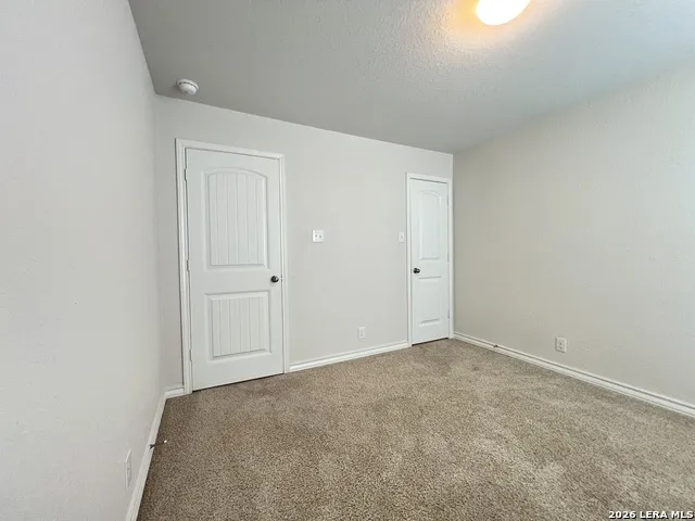823 Brown Thrasher San Antonio, TX 78253