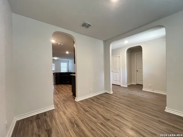 823 Brown Thrasher San Antonio, TX 78253