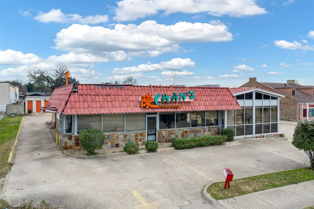 6318 Broadway Boulevard Garland, TX 75043
