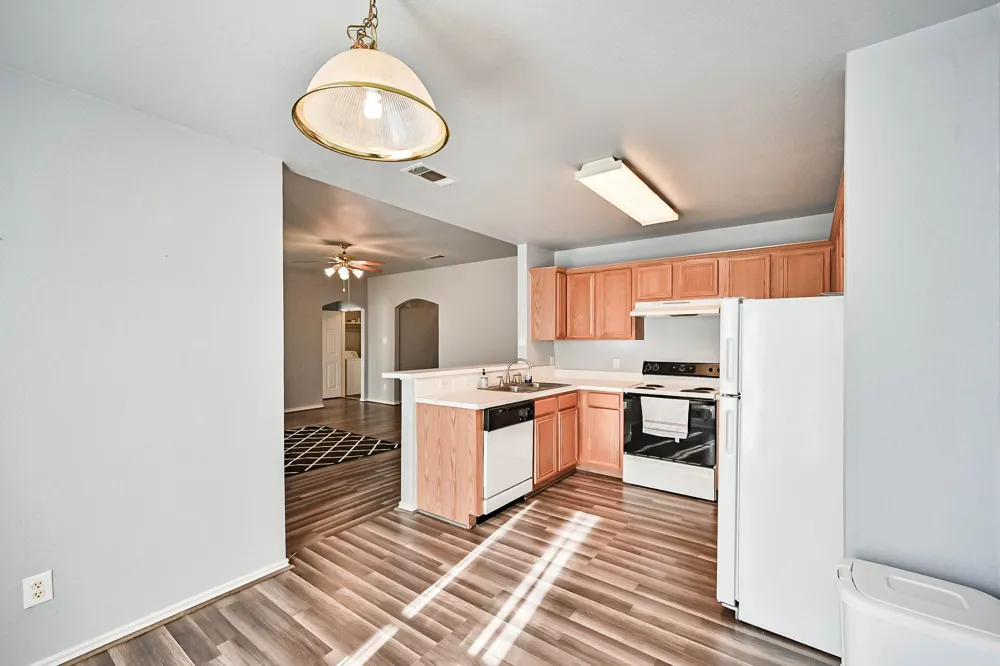 415 Preston Drive Cleburne, TX 76033