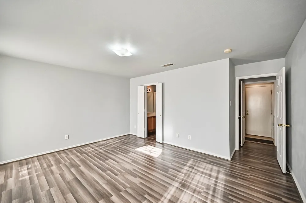 415 Preston Drive Cleburne, TX 76033