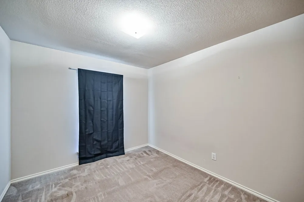 415 Preston Drive Cleburne, TX 76033