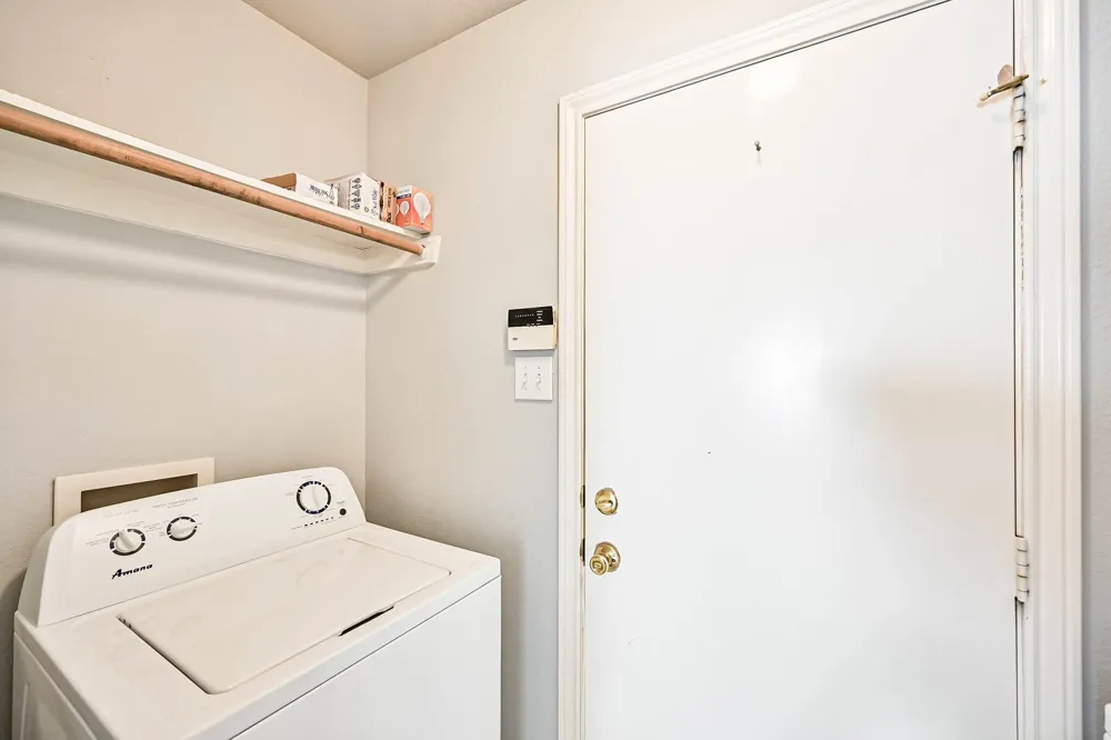 415 Preston Drive Cleburne, TX 76033