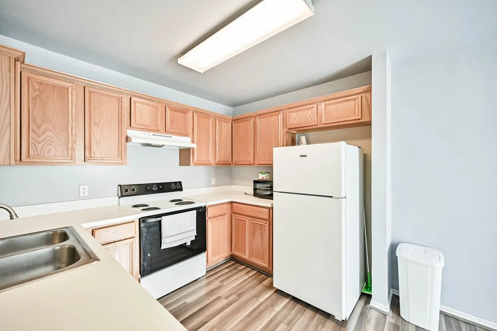 415 Preston Drive Cleburne, TX 76033