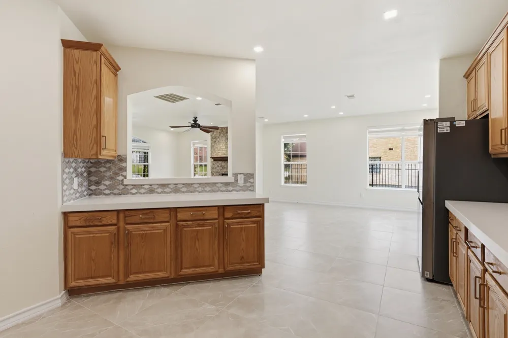 3705 Menard Drive Carrollton, TX 75010