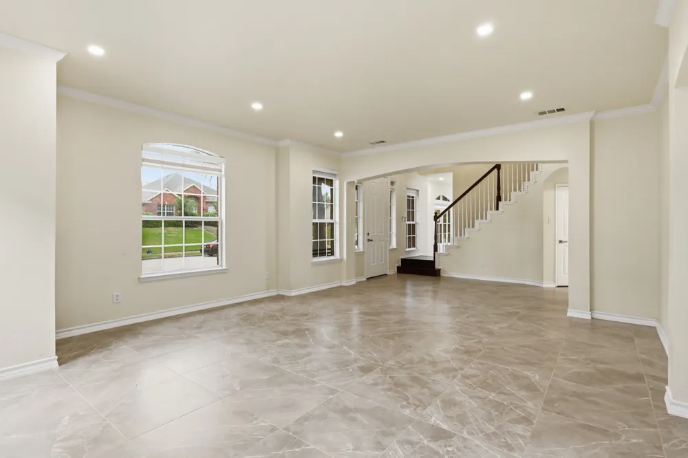 3705 Menard Drive Carrollton, TX 75010