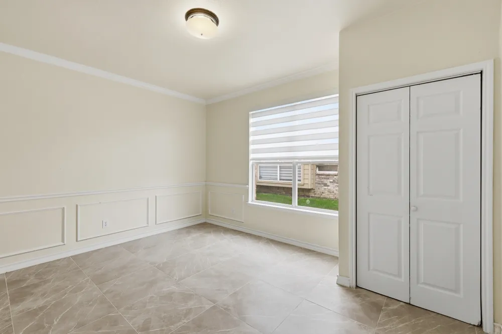 3705 Menard Drive Carrollton, TX 75010