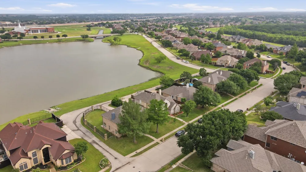 3705 Menard Drive Carrollton, TX 75010