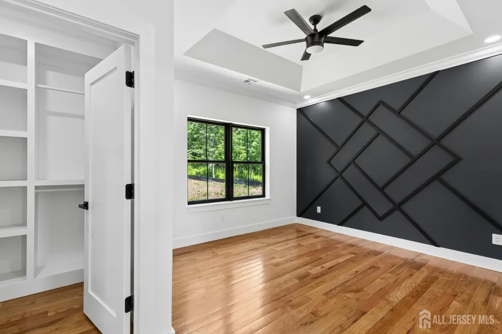 170 Johnston Drive Watchung, NJ 07069