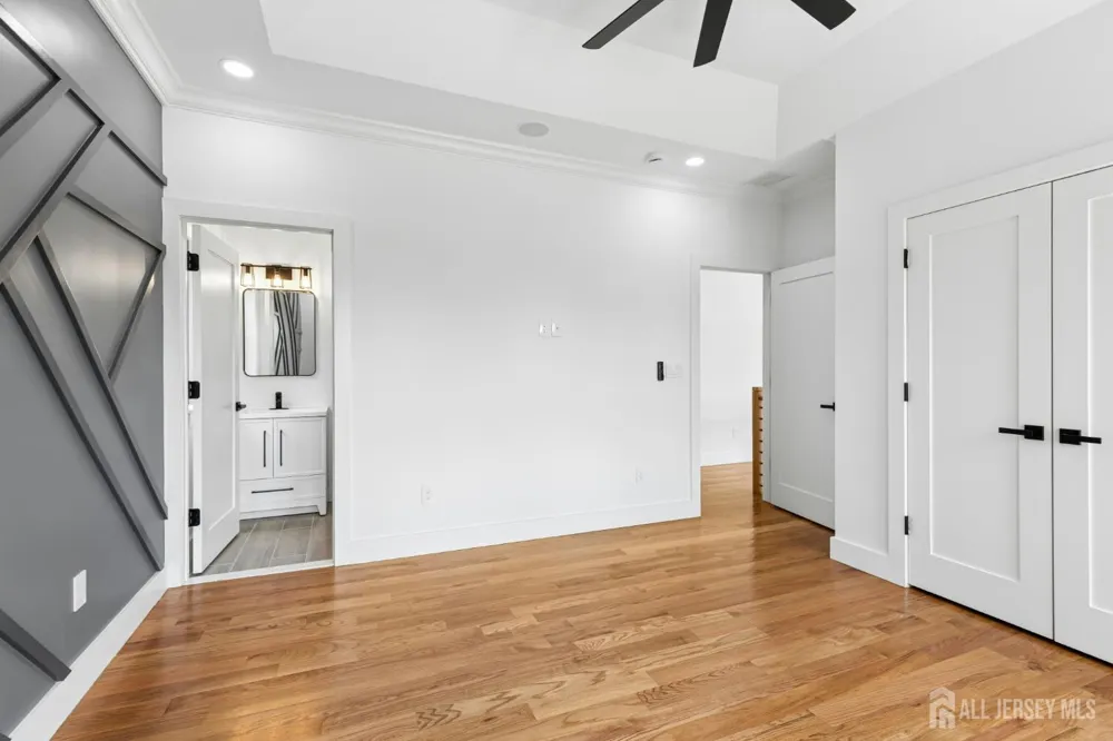 170 Johnston Drive Watchung, NJ 07069