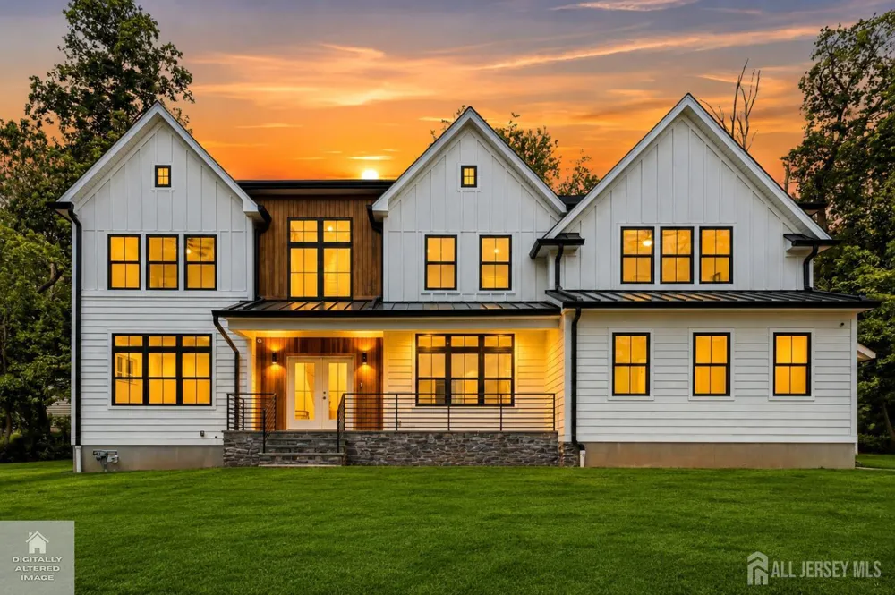 170 Johnston Drive Watchung, NJ 07069