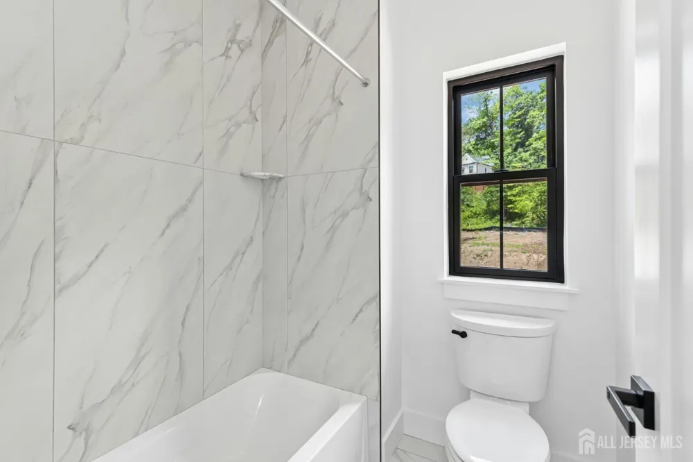 170 Johnston Drive Watchung, NJ 07069