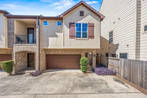 1218 Sampson Street
