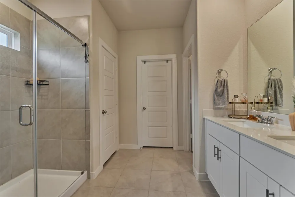 120 Porter Bend Court Montgomery, TX 77316