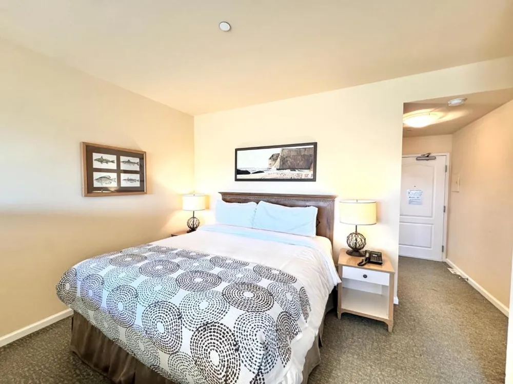 4100 Cabrillo Highway #104 Half Moon Bay, CA 94019