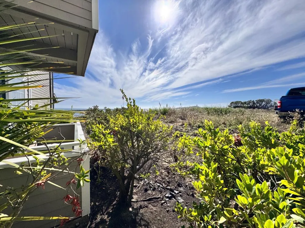 4100 Cabrillo Highway #104 Half Moon Bay, CA 94019