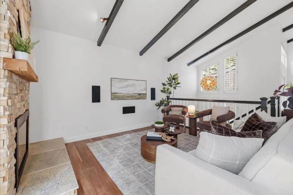 22964 Longdown Road Cupertino, CA 95014