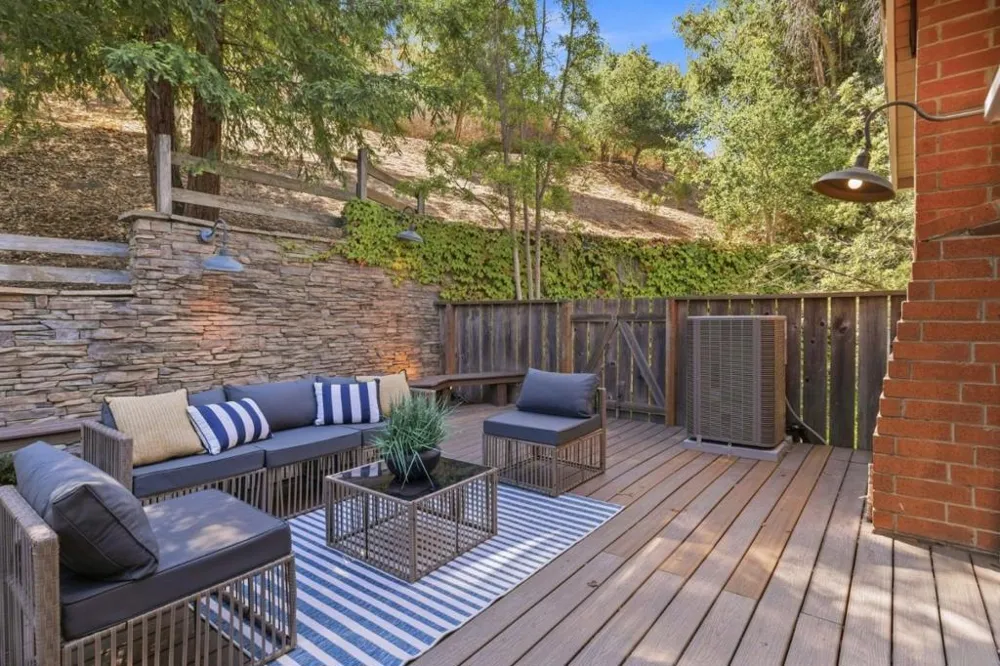 22964 Longdown Road Cupertino, CA 95014