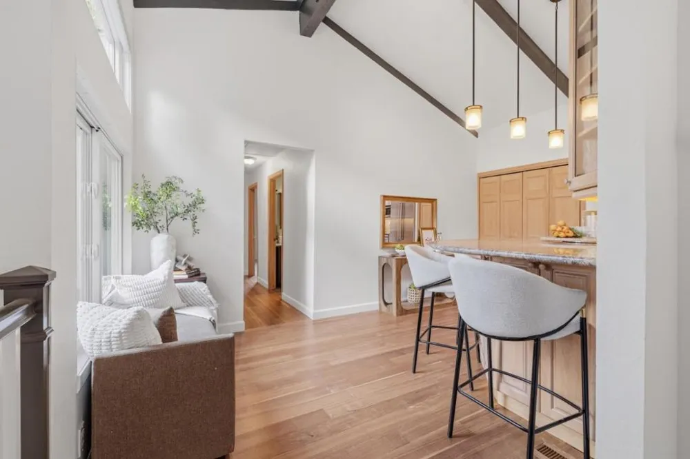 22964 Longdown Road Cupertino, CA 95014