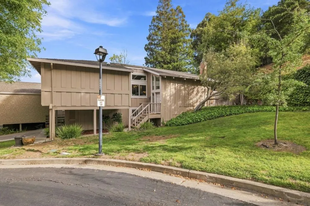 22964 Longdown Road Cupertino, CA 95014