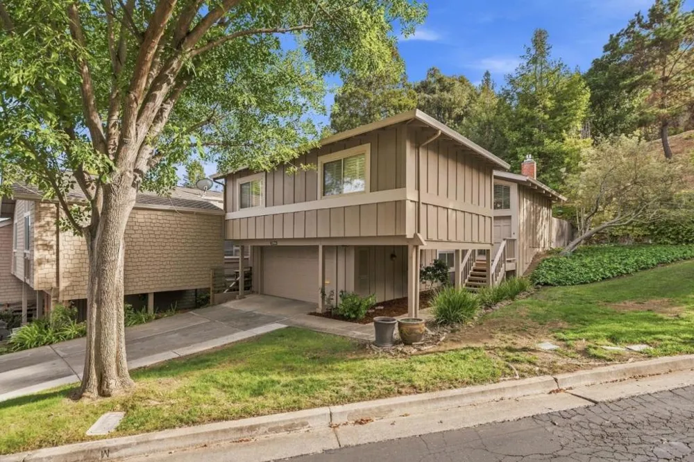 22964 Longdown Road Cupertino, CA 95014
