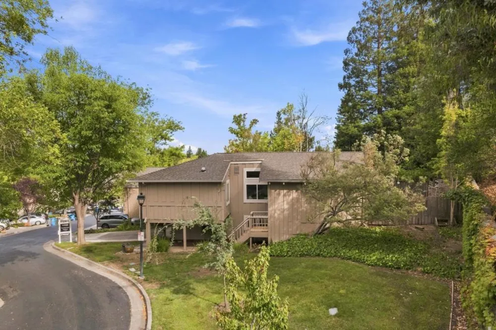 22964 Longdown Road Cupertino, CA 95014