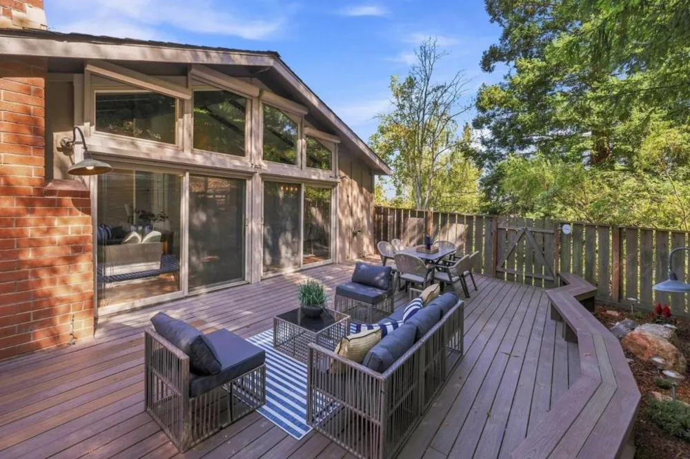 22964 Longdown Road Cupertino, CA 95014