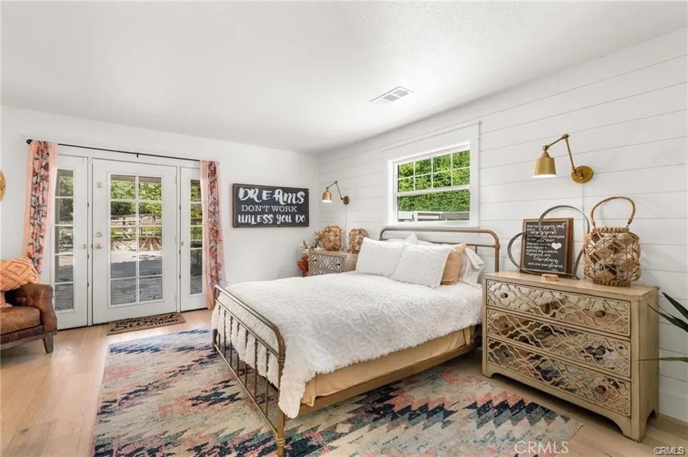 3945 Pala Mesa Fallbrook, CA 92028