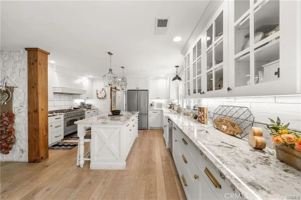 3945 Pala Mesa Fallbrook, CA 92028