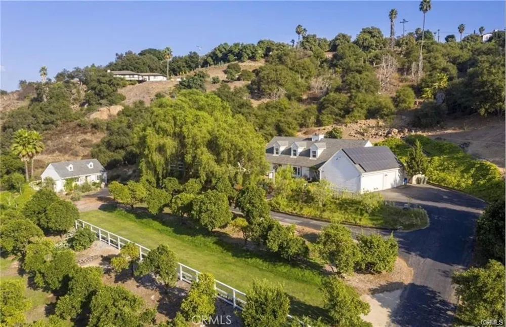 3945 Pala Mesa Fallbrook, CA 92028