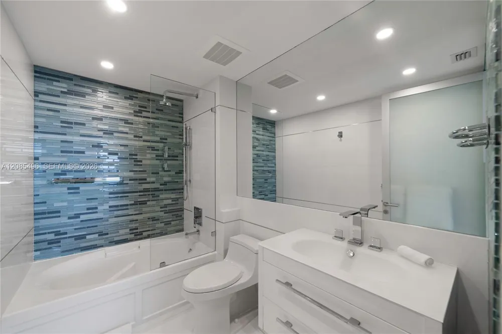 17875 Collins Ave #3406 Sunny Isles Beach, FL 33160