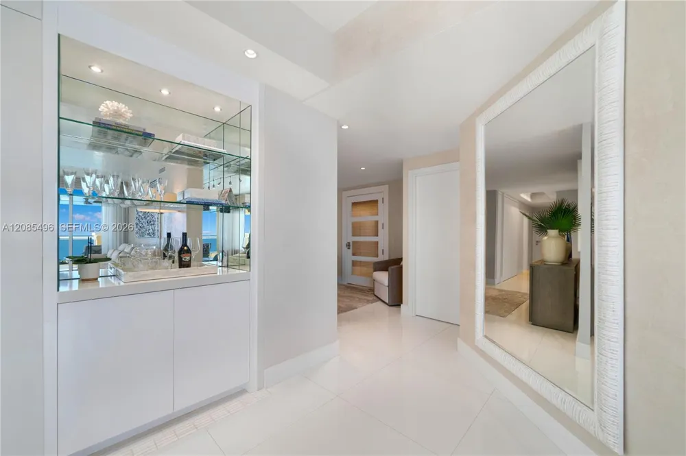 17875 Collins Ave #3406 Sunny Isles Beach, FL 33160