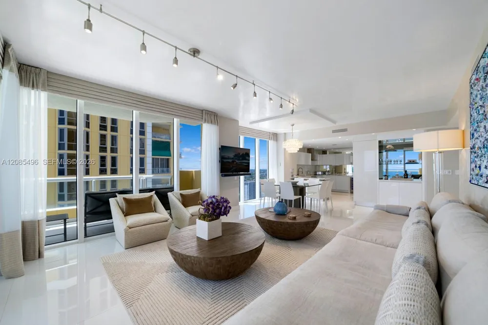 17875 Collins Ave #3406 Sunny Isles Beach, FL 33160
