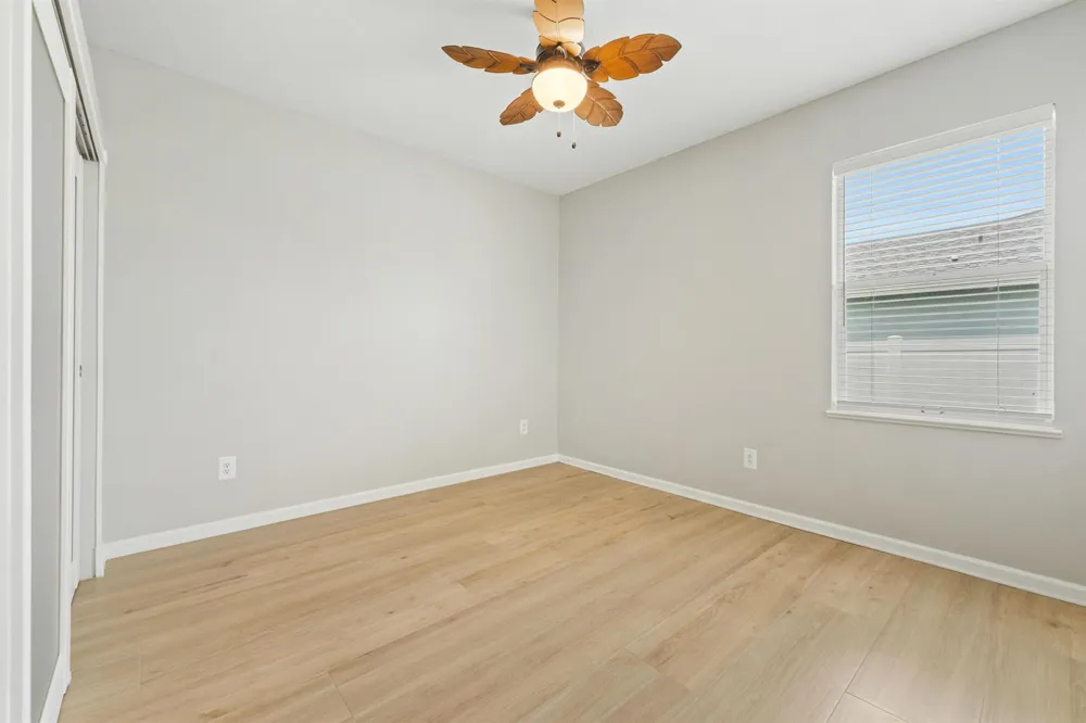 1043 SW IDOL AVENUE Port St. Lucie, FL 34953