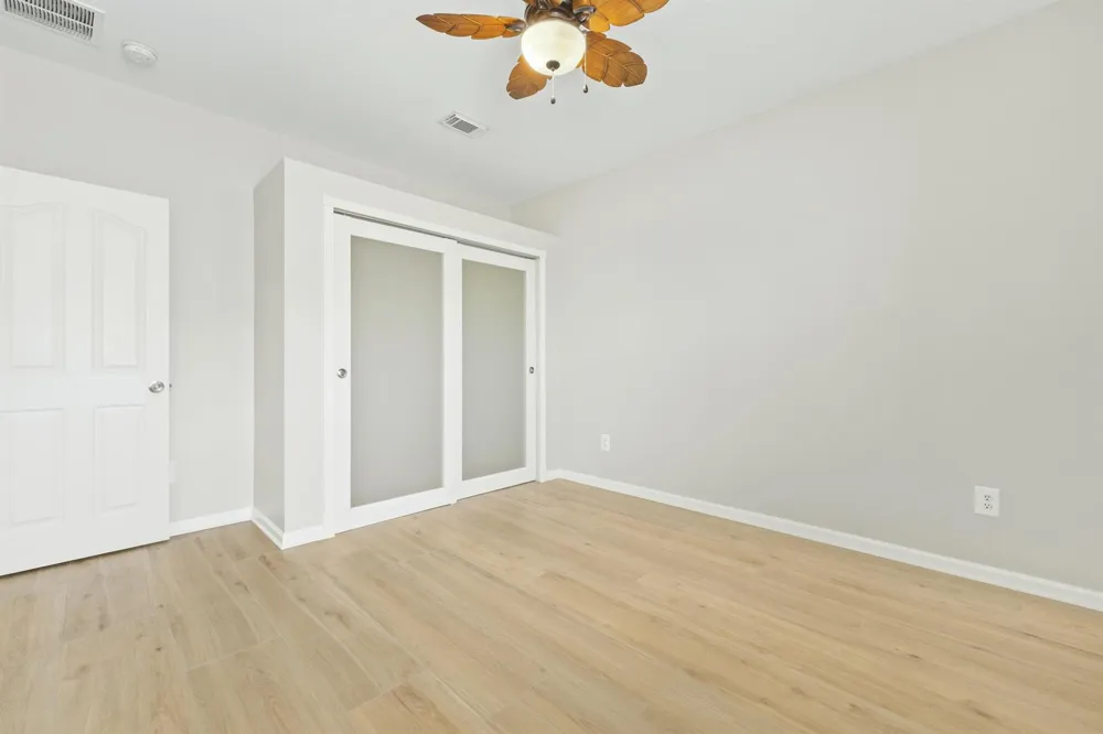 1043 SW IDOL AVENUE Port St. Lucie, FL 34953