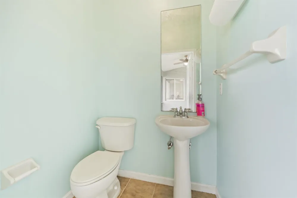 1043 SW IDOL AVENUE Port St. Lucie, FL 34953