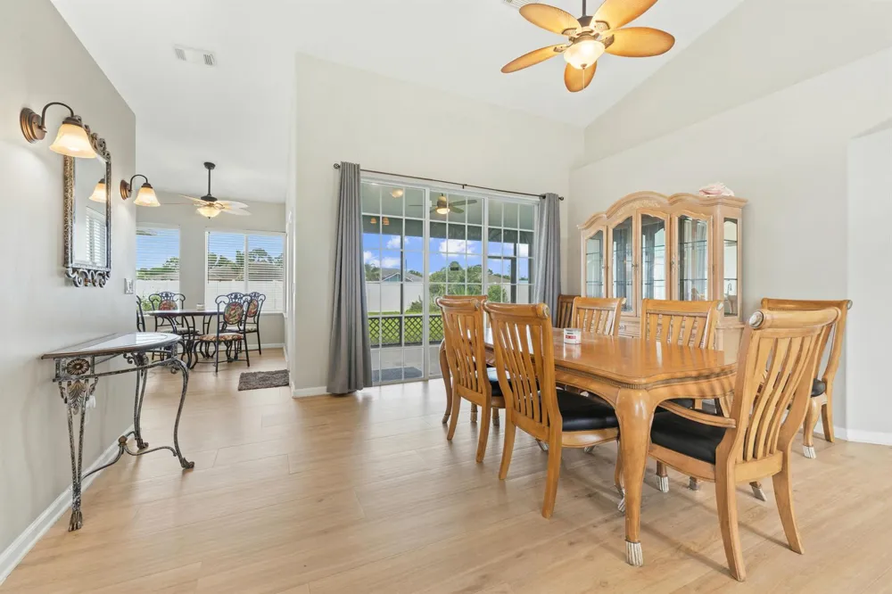 1043 SW IDOL AVENUE Port St. Lucie, FL 34953