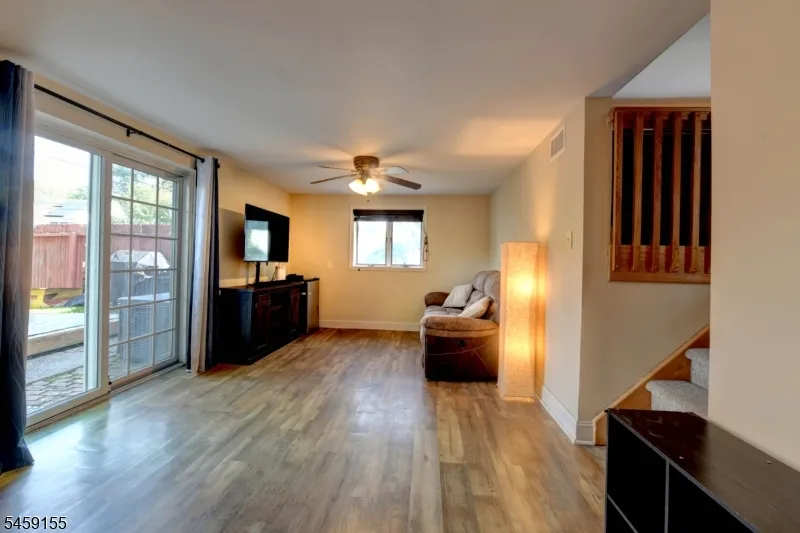 37 Bound Brook Rd Parsippany-Troy Hills, NJ 07054