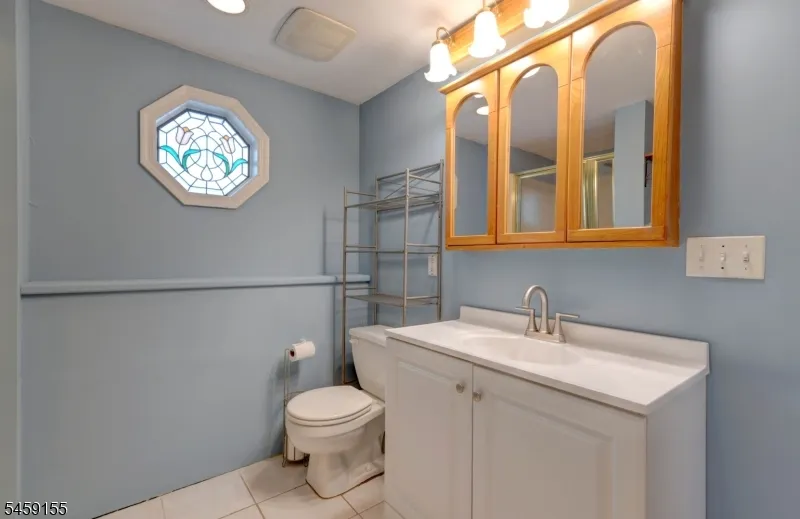 37 Bound Brook Rd Parsippany-Troy Hills, NJ 07054