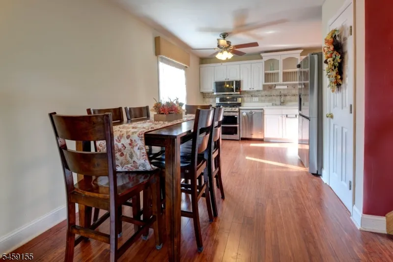 37 Bound Brook Rd Parsippany-Troy Hills, NJ 07054
