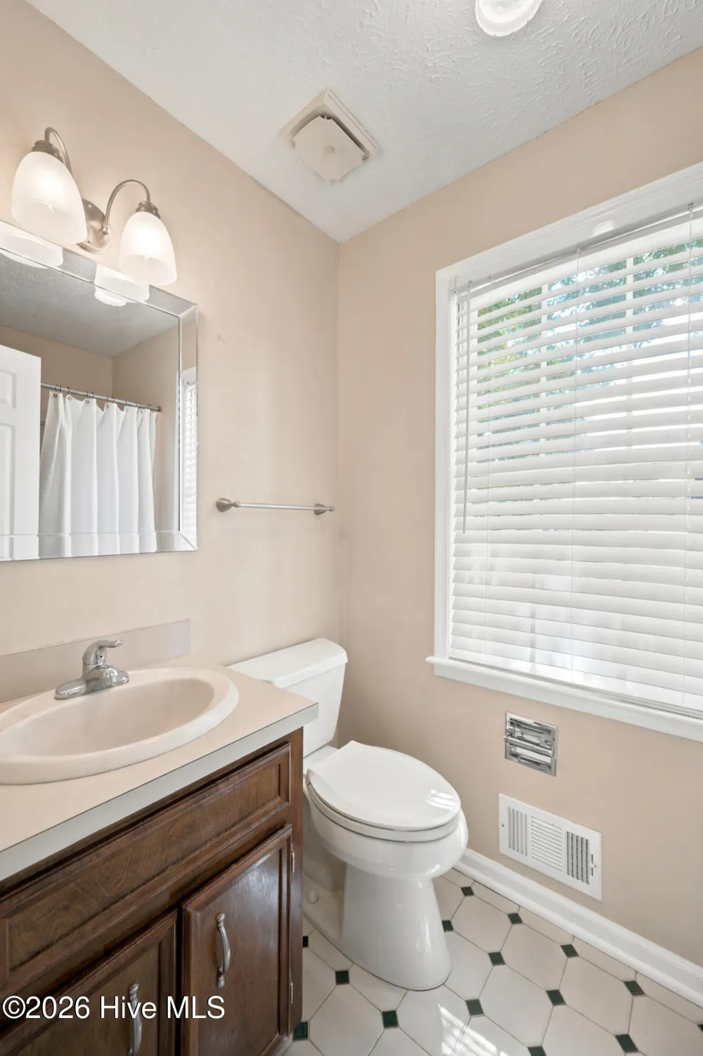 204 Cherry Hills Drive Aiken, SC 29803