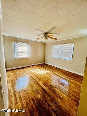 3573 S Barrett Street Farmville, NC 27828