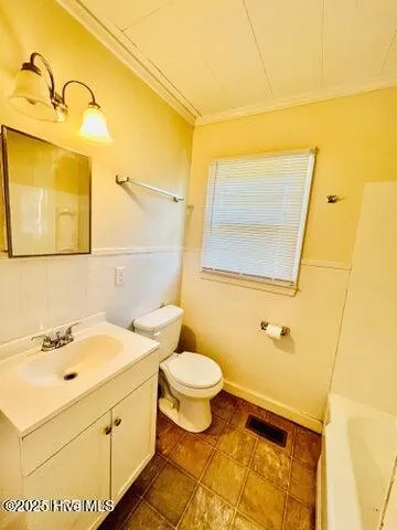 3573 S Barrett Street Farmville, NC 27828