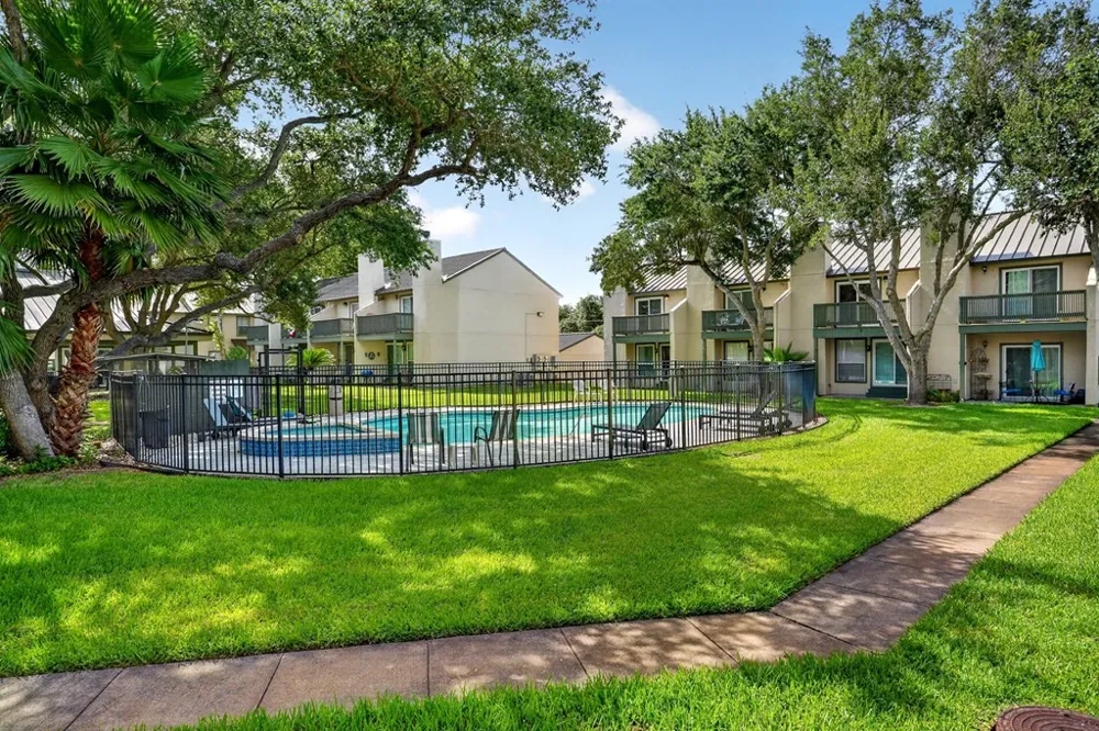 302 Saint Andrews Street #H101 Rockport, TX 78382
